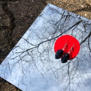 Chic handmade earrings [blue]